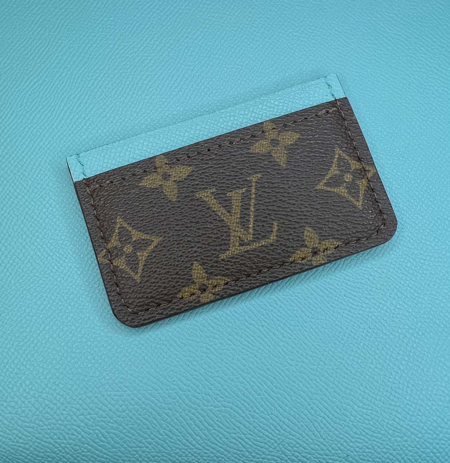 LV Cardholders